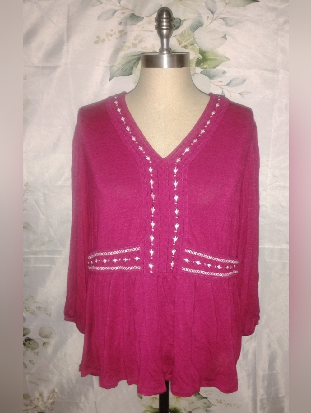 5For$12 Embroidered Top